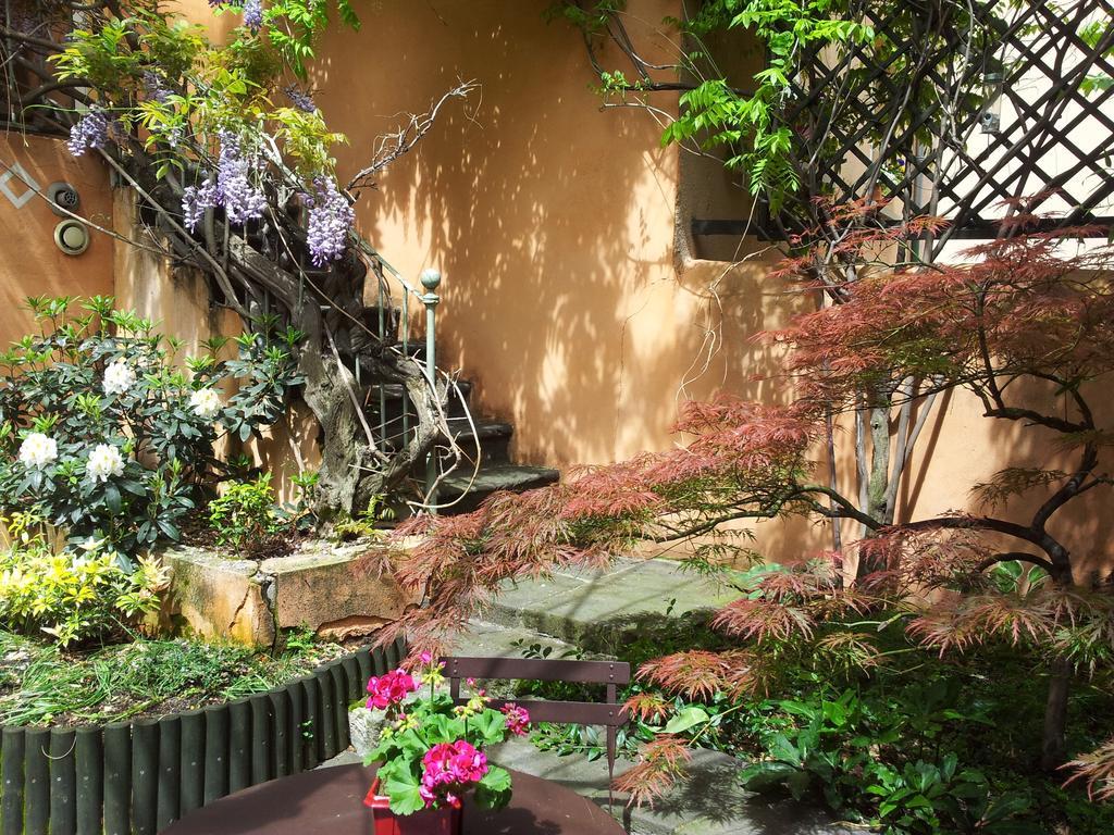 Chambres D'Hotes Le Petit Siam : Le Calme En Centre Ville Клермон-Ферран Экстерьер фото