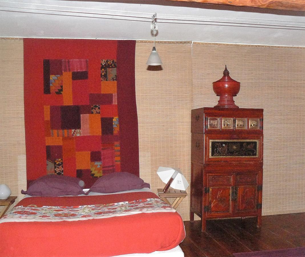 Chambres D'Hotes Le Petit Siam : Le Calme En Centre Ville Клермон-Ферран Экстерьер фото